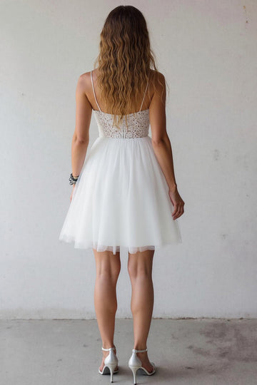 White A-Line Appliqued Tulle Short Wedding Dress
